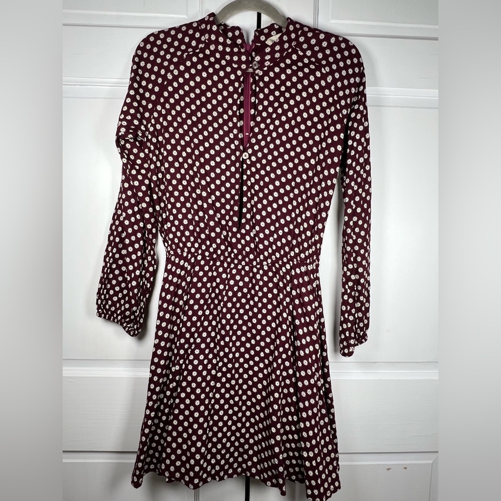 Cleobella White Flowers on Burgundy background Long Sleeve Dress Size Medium - Picture 2 of 8